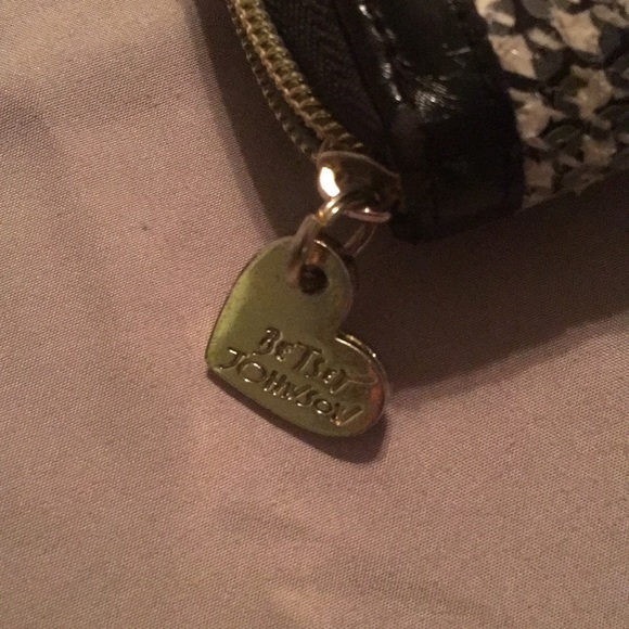 Wallet - Picture 5 of 5